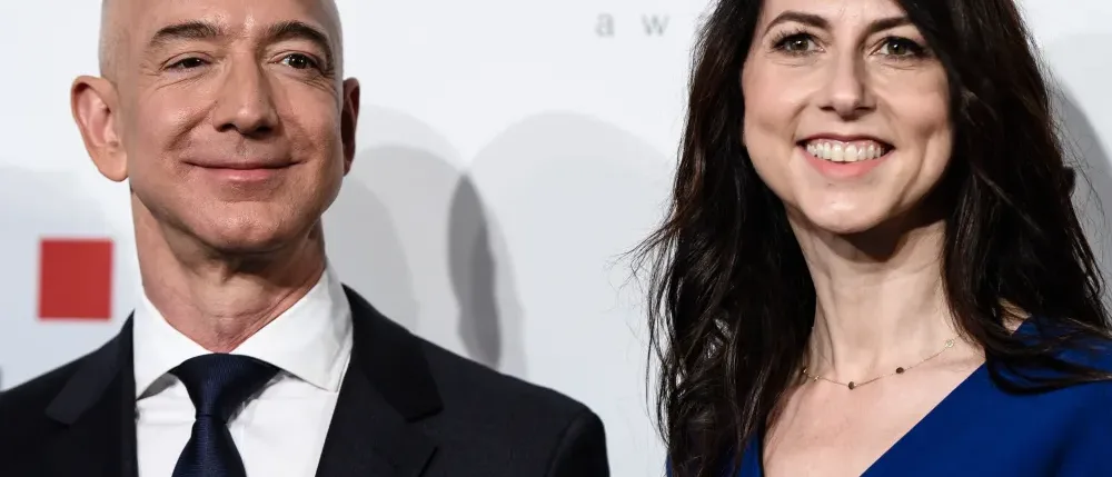 Jeff Bezos to Finalize World's Largest Divorce Settlement ($38 Billion to MacKenzie Bezos)