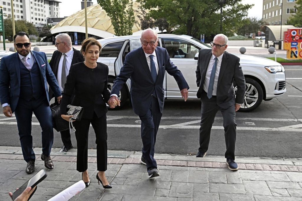 Rupert Murdoch and his wife arriving at the Nevada probate courthouse